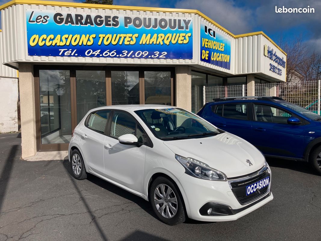Peugeot 208 1.5 blue hdi 100 cv bvm5 active business (image 1)