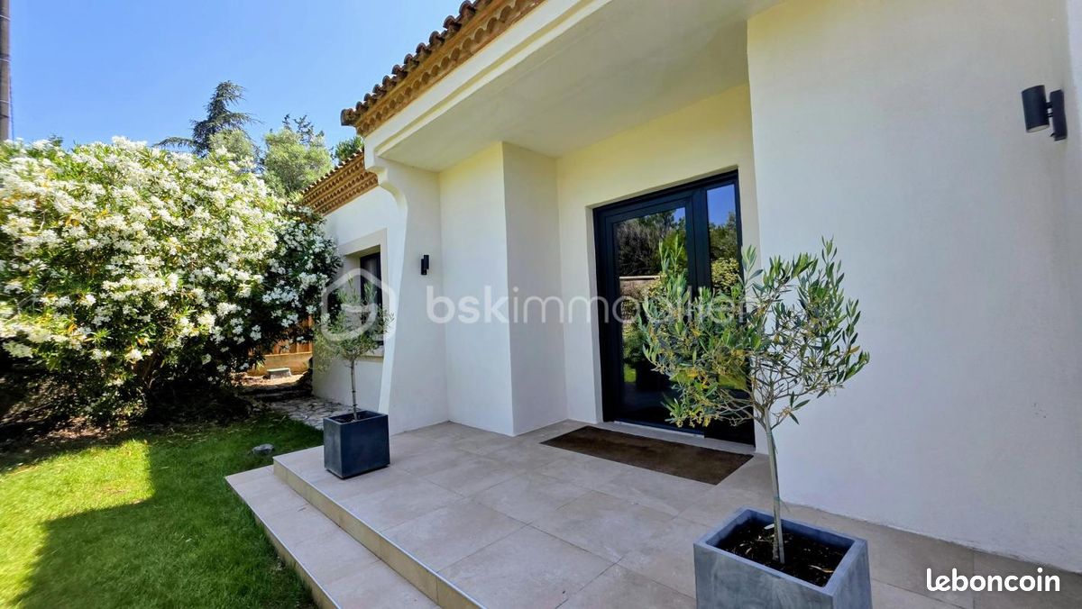Maison 11 pièces 320 m² · à Montpellier · 320 m² · 1 380 000 €