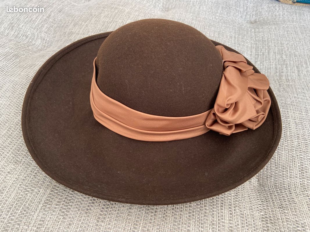 Chapeau (image 2)