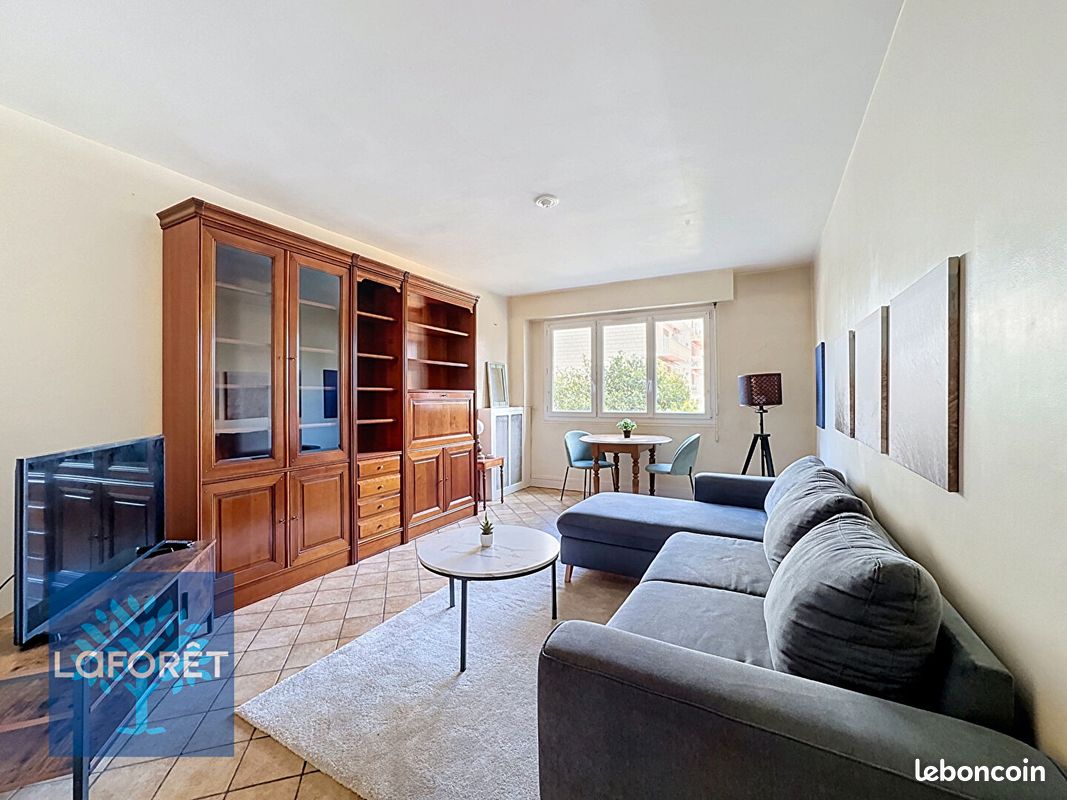 Appartement 2 pièces 46 m² · à Évry-Courcouronnes · 46 m² · 900 €/mois