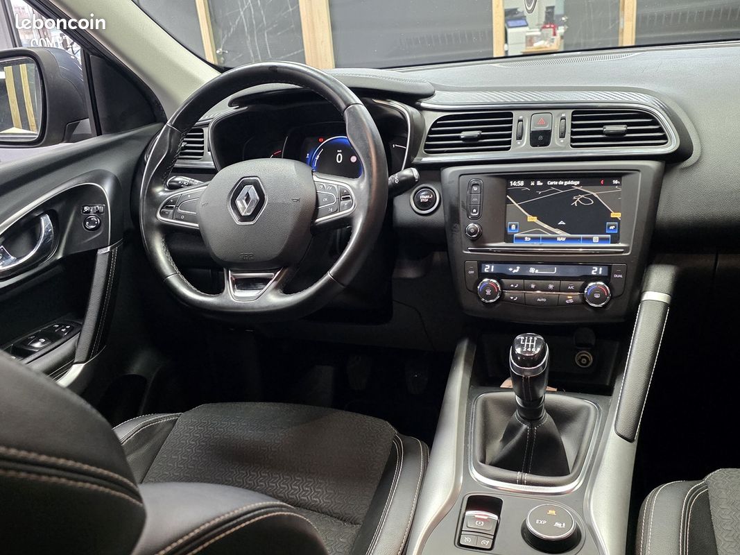 Renault KADJAR 1.5 DCI 110 CV GPS BLUETOOTH CAMERA (KS MOTORS) (image 18)