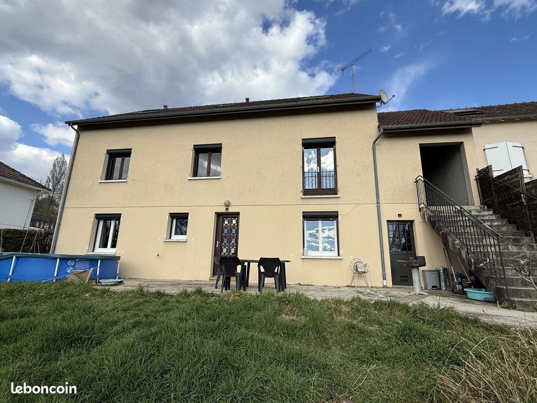 Immeuble 218 m² · à Gien · 218 m² · 199 500 €
