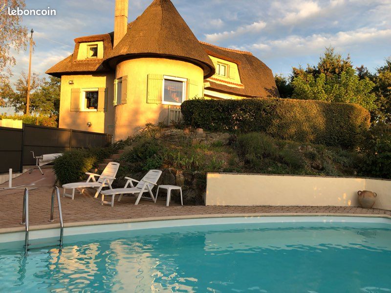 Maison 6 pièces 153 m² · à Saint-Barthélemy-Lestra · 153 m² · 397 000 €