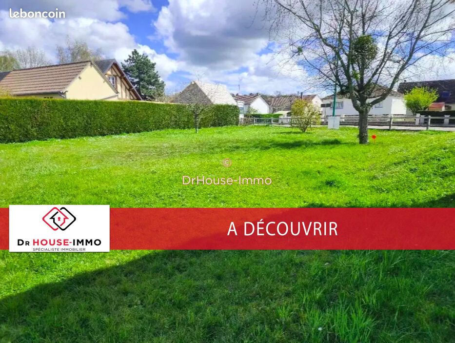 Terrain 780 m² · à Saint-Sébastien-de-Morsent · 780 m² · 71 000 €