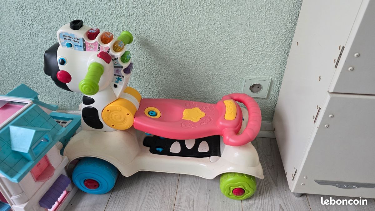 Maths Pousseur Zebre Trotteur Zebre Rigolo Trotteur Vtech Zebre