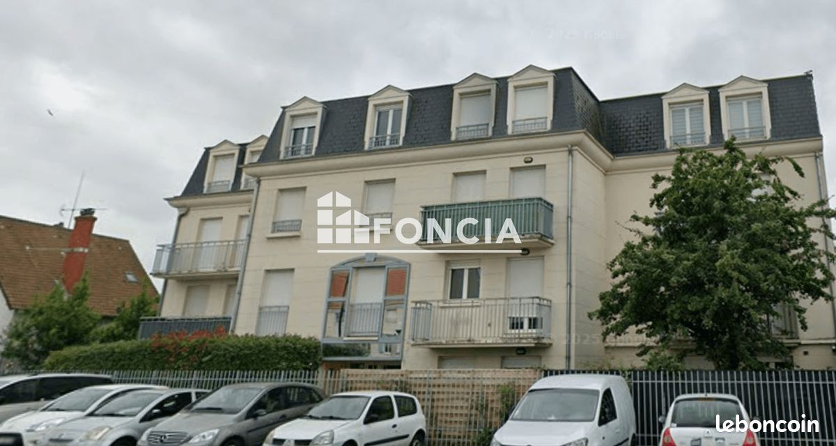 Appartement 3 pièces 59 m² · à Corbeil-Essonnes · 59 m² · 990 €/mois