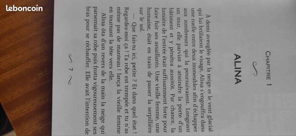 Livre " le monde secret de sombreterre , le clan perdu " (image 1)