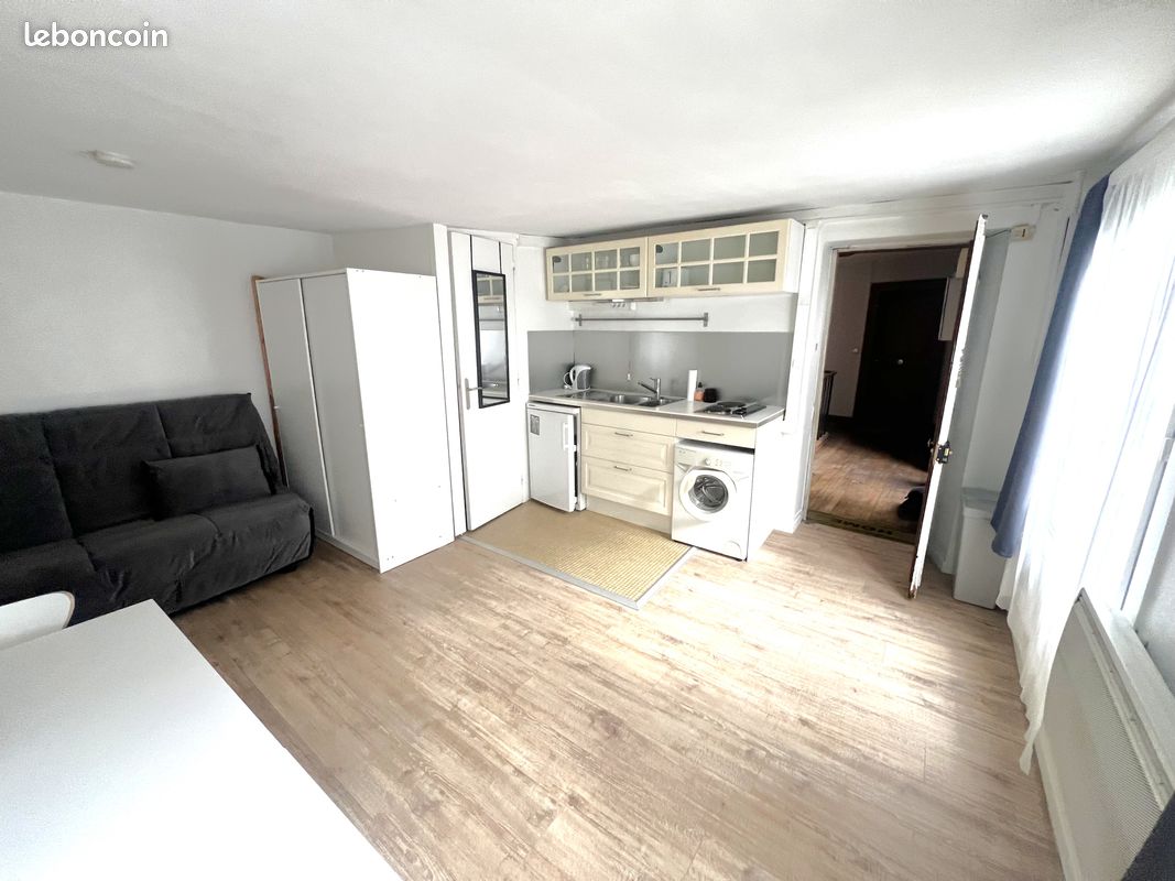 Appartement 1 pièce 19 m² · à Paris · 19 m² · 220 000 €