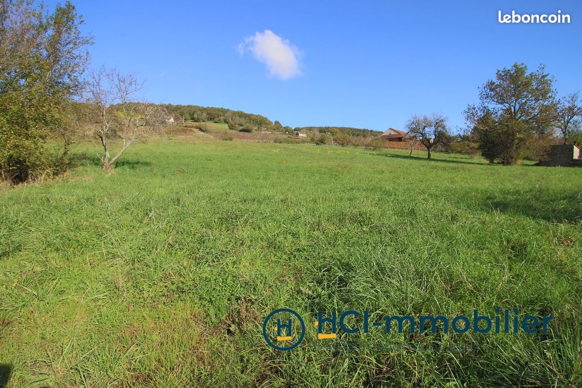 Terrain 762 m² · à Jambles · 762 m² · 62 700 €