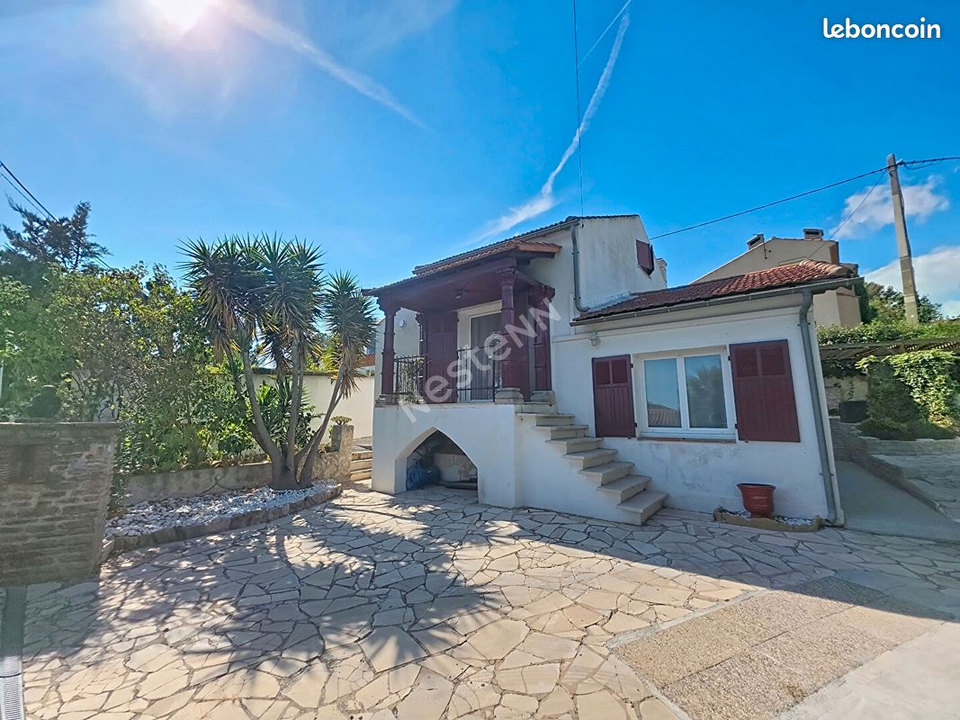 Maison 4 pièces 90 m² · à Six-Fours-les-Plages · 90 m² · 610 000 €