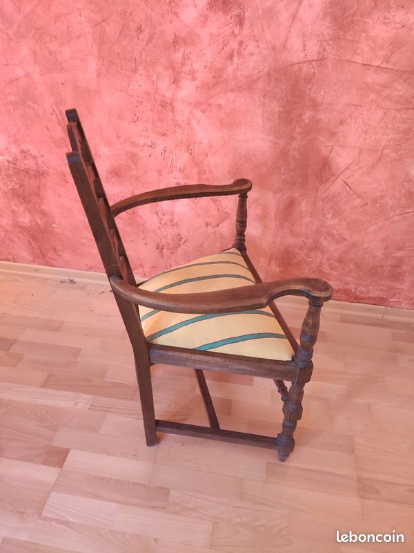 Fauteuil ancien bois (image 2)