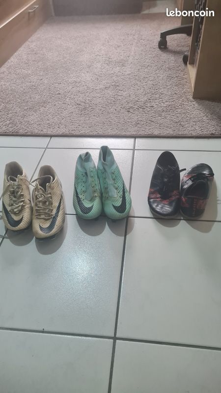 Chaussures foot (image 1)