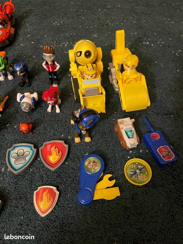 Lot figurines et montres pat patrouille (image 4)