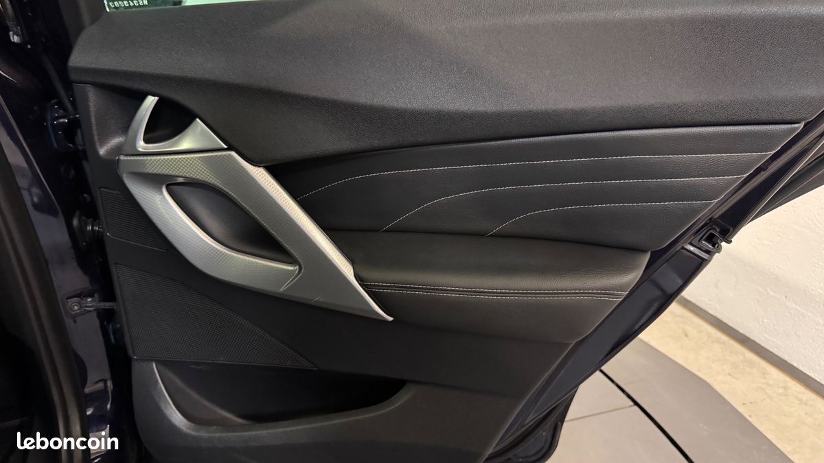 DS DS 5 2.0 BLUEHDI 180ch SPORT CHIC BVA START-STOP (image 24)