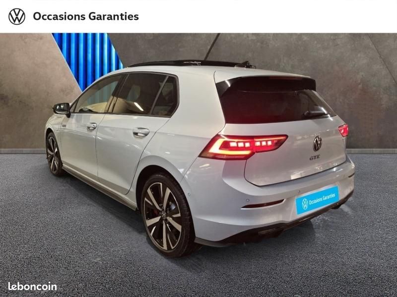 Volkswagen Golf 1.5 eHybrid 272ch GTE DSG6 (image 12)