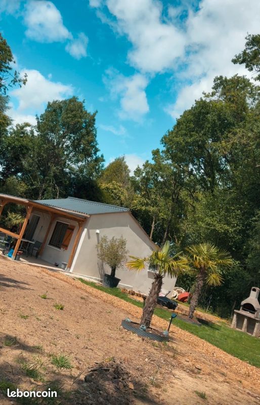 Vend terrain de loisirs avec eau et électricité · à Erdre-en-Anjou · 80 000 €