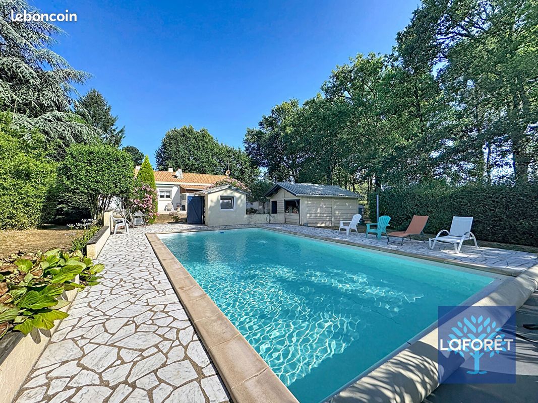 Maison 5 pièces 120 m² · à Aubigny-les Clouzeaux · 120 m² · 329 000 €