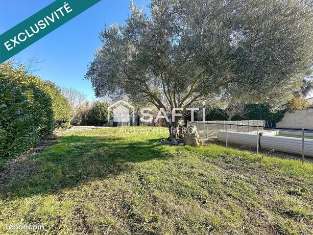Terrain 938 m² MONTBERON