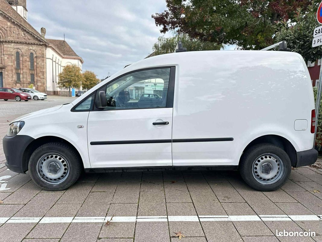 Volkswagen caddy 1.9 tdi 91469 kms (image 5)