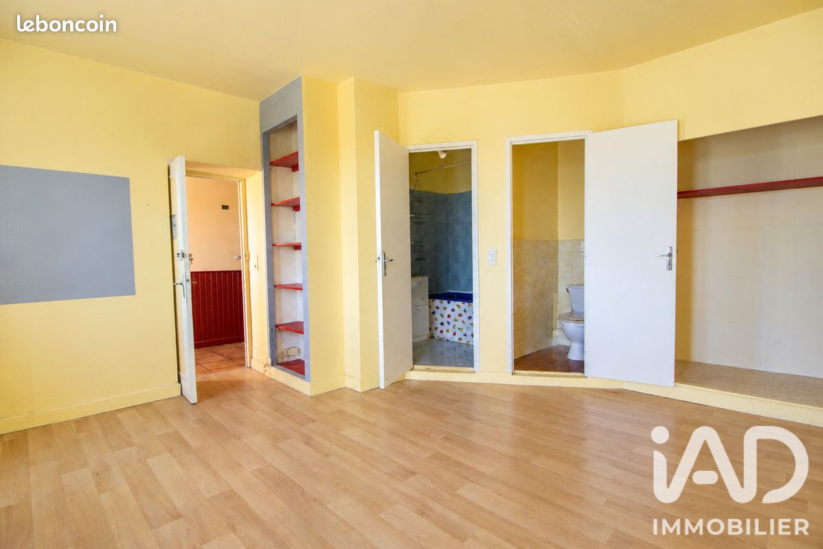 Immeuble 360 m² Molières (image 16)