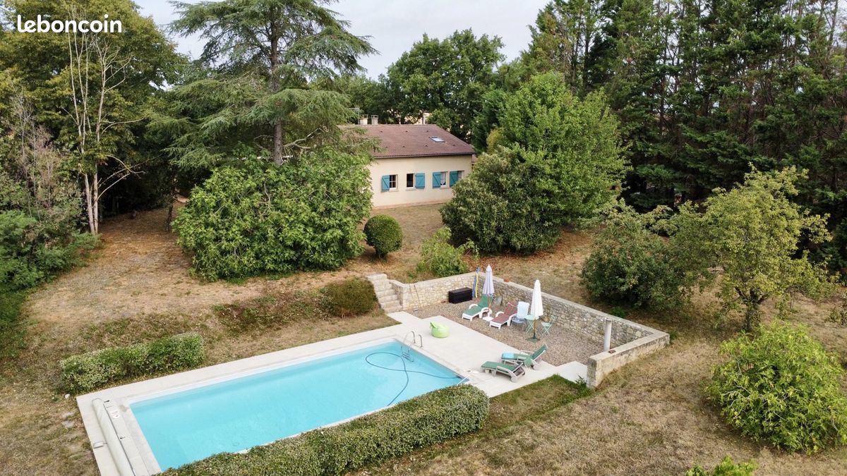 Maison 11 pièces 189 m² · à Castillon-Debats · 189 m² · 336 000 €