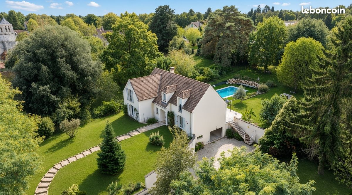 Maison 7 pièces 195 m² · à Villemaréchal · 195 m² · 449 000 €