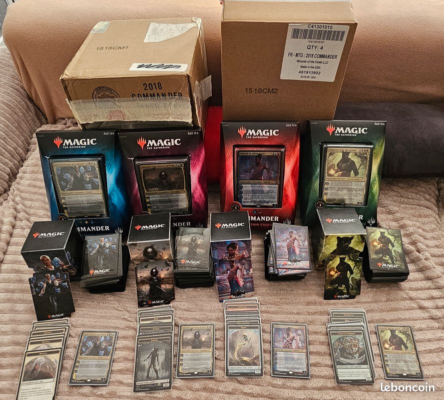 Magic commander 2018 Fullset (Franais) - Decks + Sleeves + Deckcboxes +  Cartons officiels - Collection