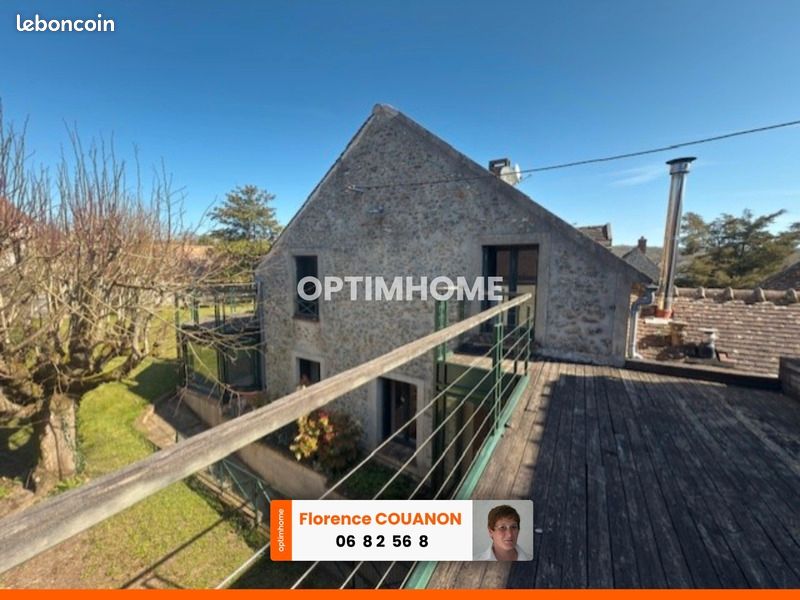 Maison 10 pièces 230 m² · à Sainte-Mesme · 230 m² · 424 000 €