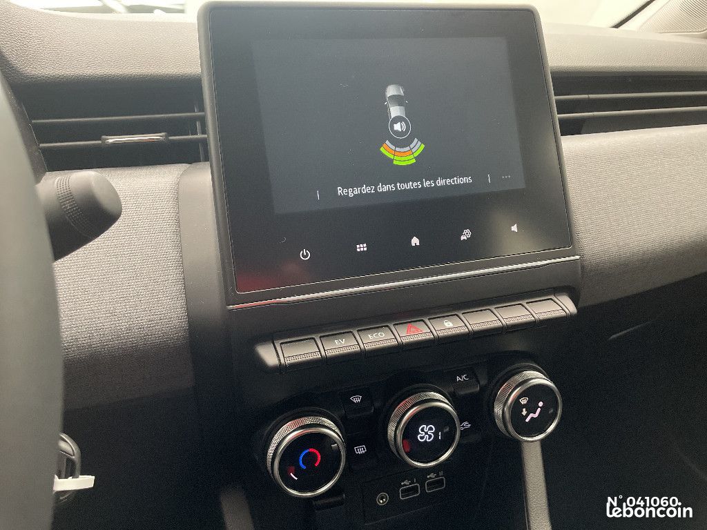 Renault Clio V E-Tech full hybrid 145 ch GSR2 Evolution (image 14)