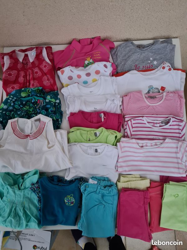 Lot vêtements fille 12mois (image 1)