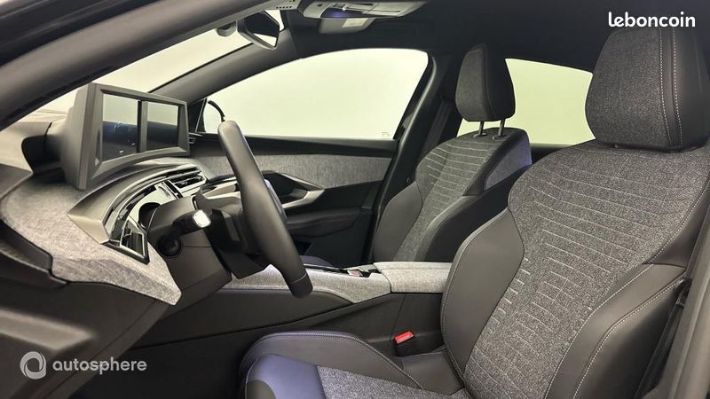 Peugeot 3008 1.2 Hybrid 145ch Allure e-DCS6 (image 12)