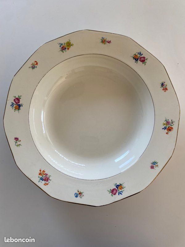 Plat ancien (image 1)