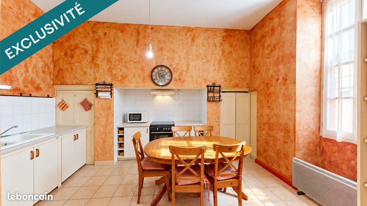 Maison 4 pièces 121 m² · à Beaumont-de-Lomagne · 121 m² · 159 000 €