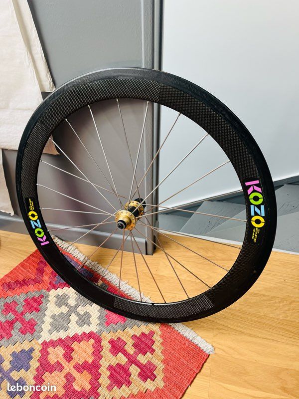 Paire De Roues Carbone Zipp 440 Kozo Edition - Occasion, Fabriqué En France, Pour Vélo De Route/compétition