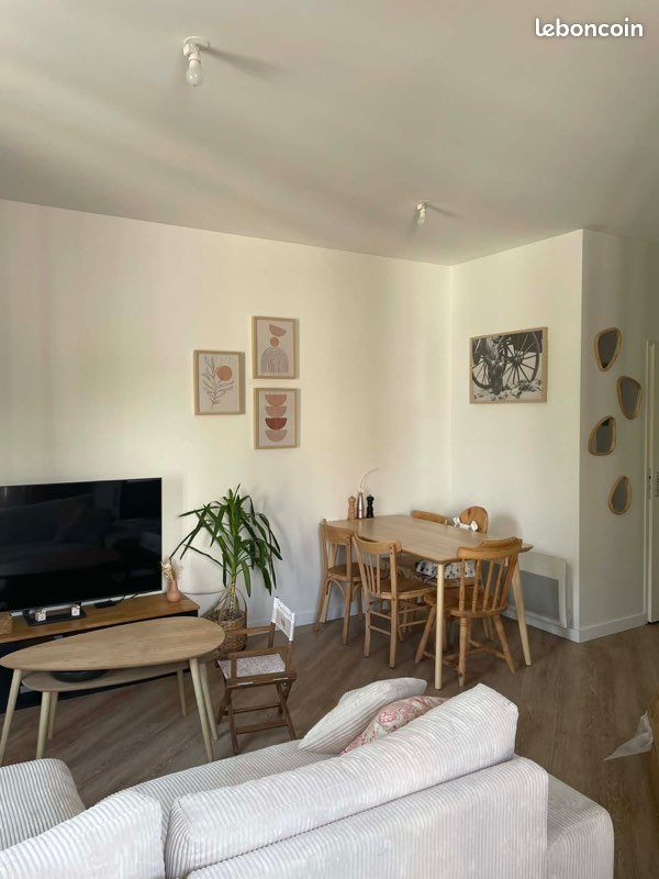Appartement 3 pièces 55 m² · à Roanne · 55 m² · 460 €/mois