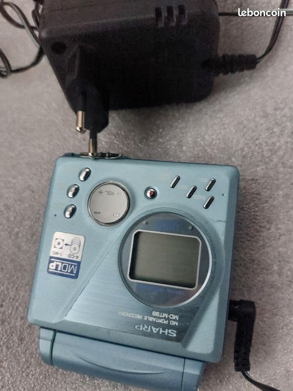 SHARP MD MT90H Portable MiniDisc Recorder (image 4)