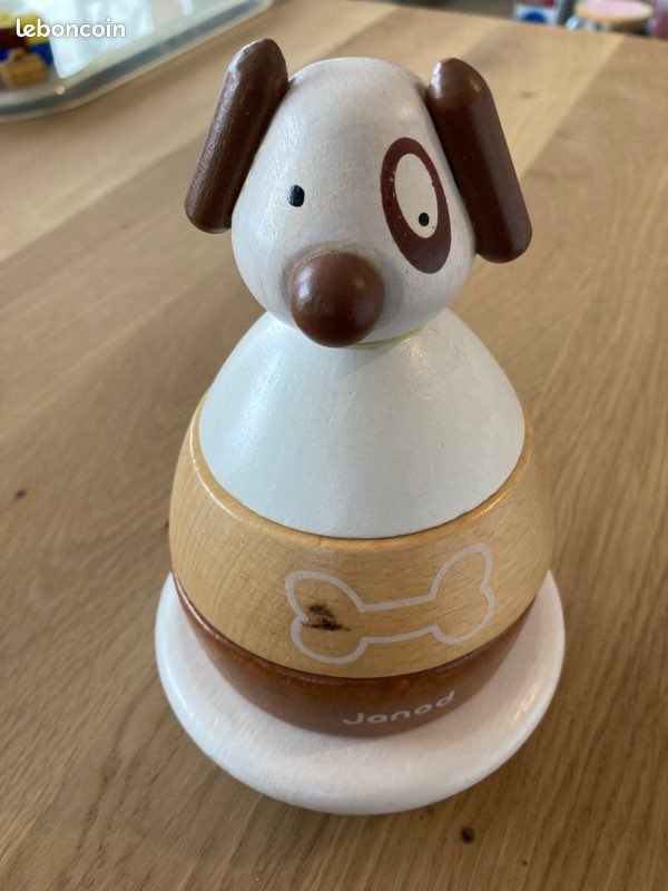 Culbuto en bois de modèle chien de « Janod » (image 1)
