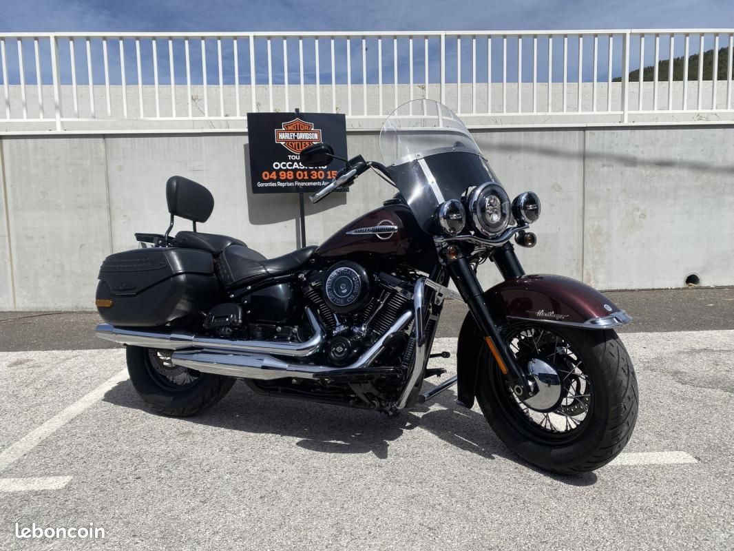 Harley Davidson SOFTAIL HERITAGE 1745 CLASSIC (image 3)