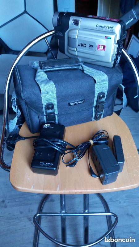 Camescope jvc gr-fxm605s ... Vhsc - Photo, audio & vidéo
