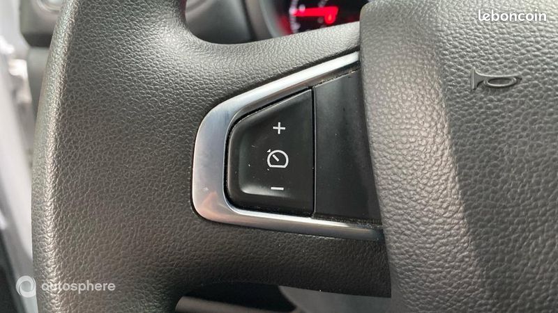 Renault Master Véhicule utilitaire ou Société F3500 L3H3 2.3 Blue dCi 135ch Confort Euro6E (image 25)