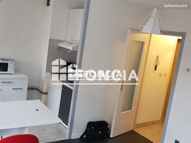 Appartement 1 pièce 26 m² · à Grenoble · 26 m² · 472 €