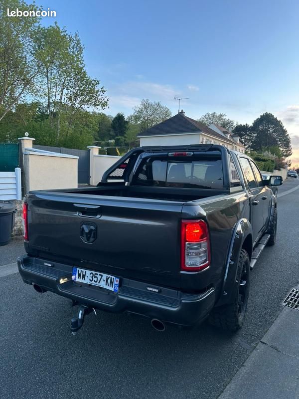 Dodge Ram 5.7 V8 BIG HORN / PAS DE MALUS PRINS STOCK (image 4)