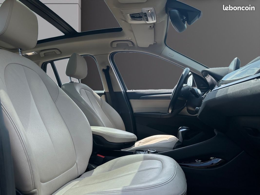 BMW X1 (F48) SDRIVE18D LOUNGE BVA8 150Ch Garantie 12 mois (image 4)