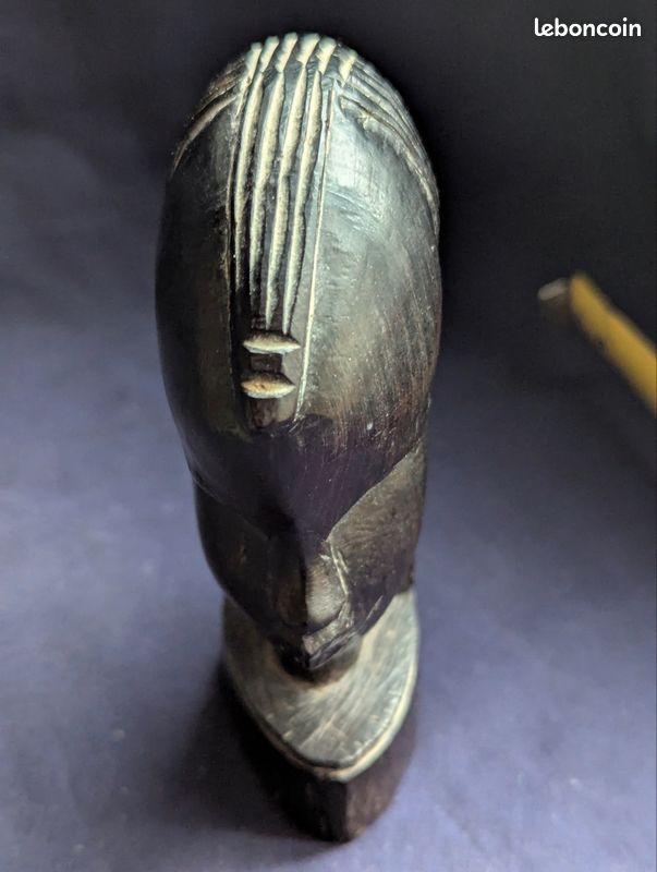 Statuette buste africain en bois d'ébène sculpté main - 12 cm (image 6)