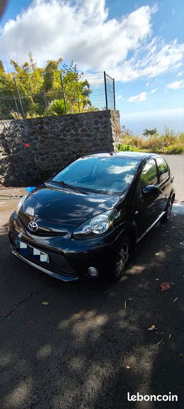 Toyota aygo 1.0 (image 1)