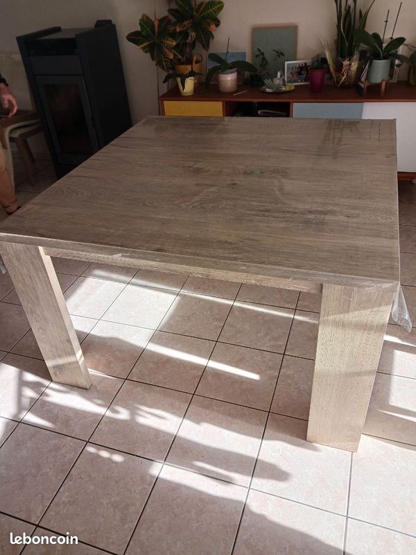 Table de salle à manger (image 1)