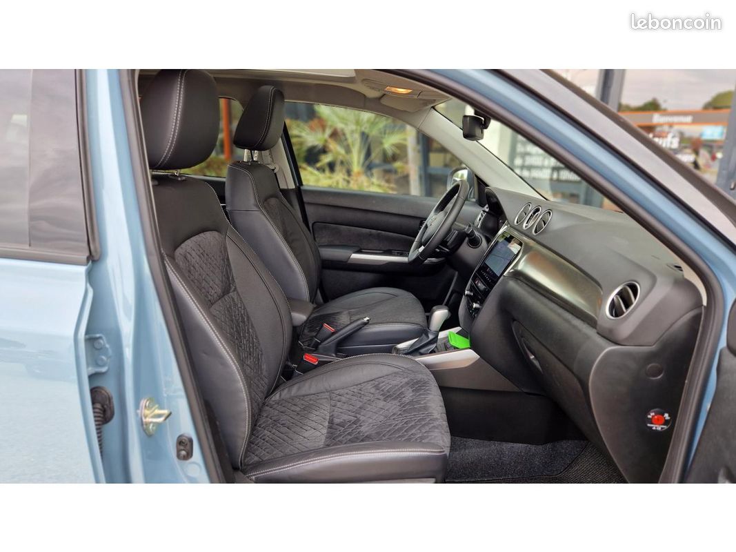 SUZUKI VITARA 1.4 Boosterjet + Hybrid SHVS - BVA 2015 Style PHASE 3 (image 28)