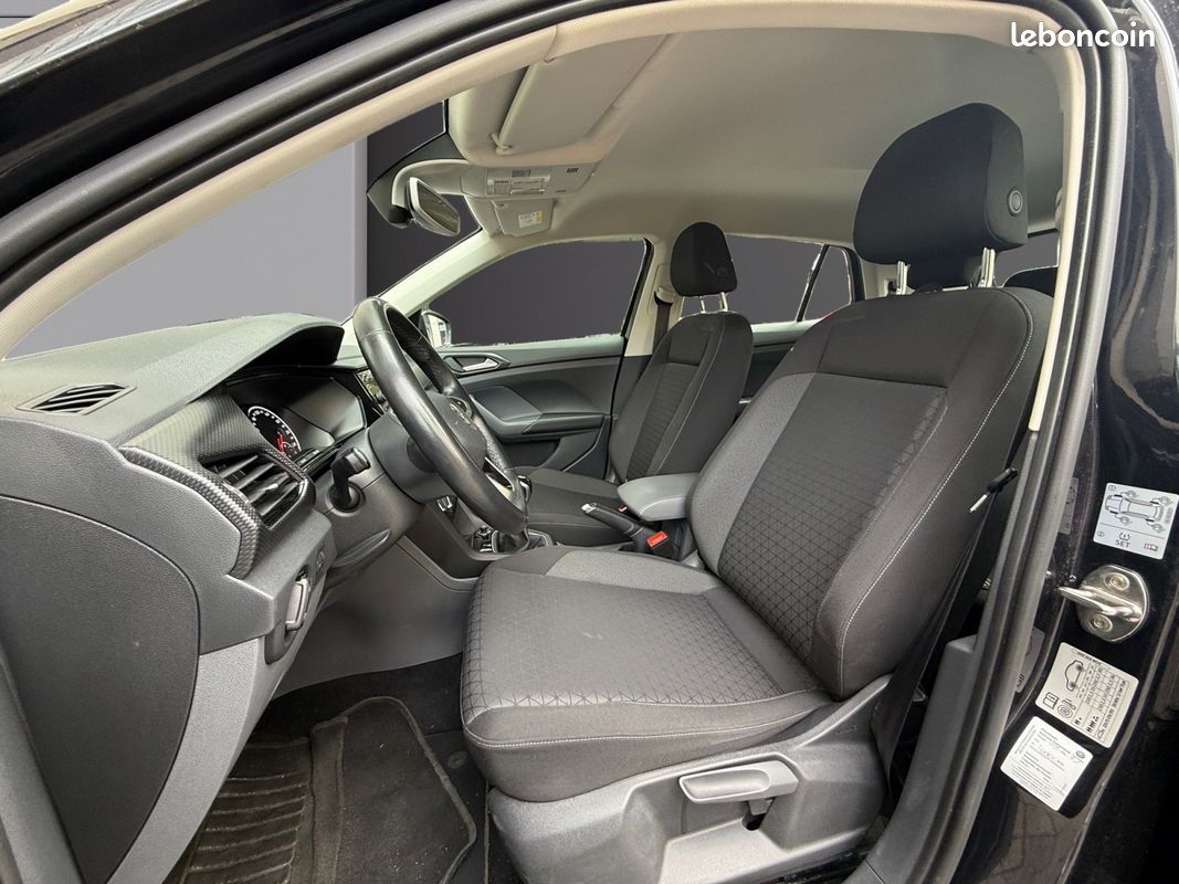 VOLKSWAGEN T-CROSS 1.0 TSI 95 BUSINESS 95Ch Garantie 12 mois suivi complet (image 12)