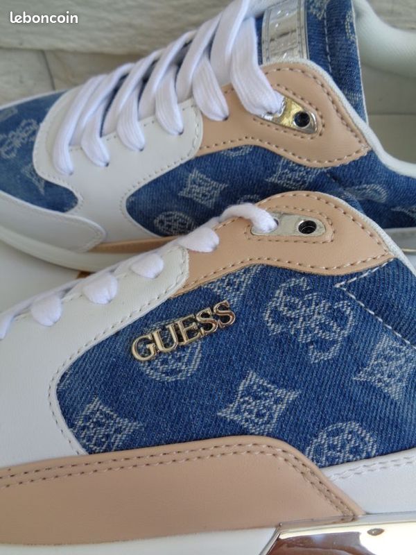 Superbes baskets Guess modèle Moxea20 en jean (image 6)