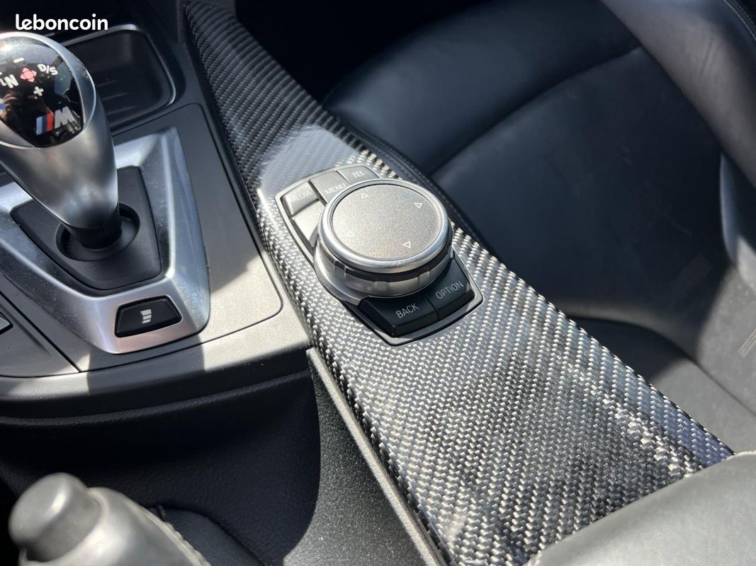 Bmw m4 f82 dkg blanc nacre toit carbone (image 24)